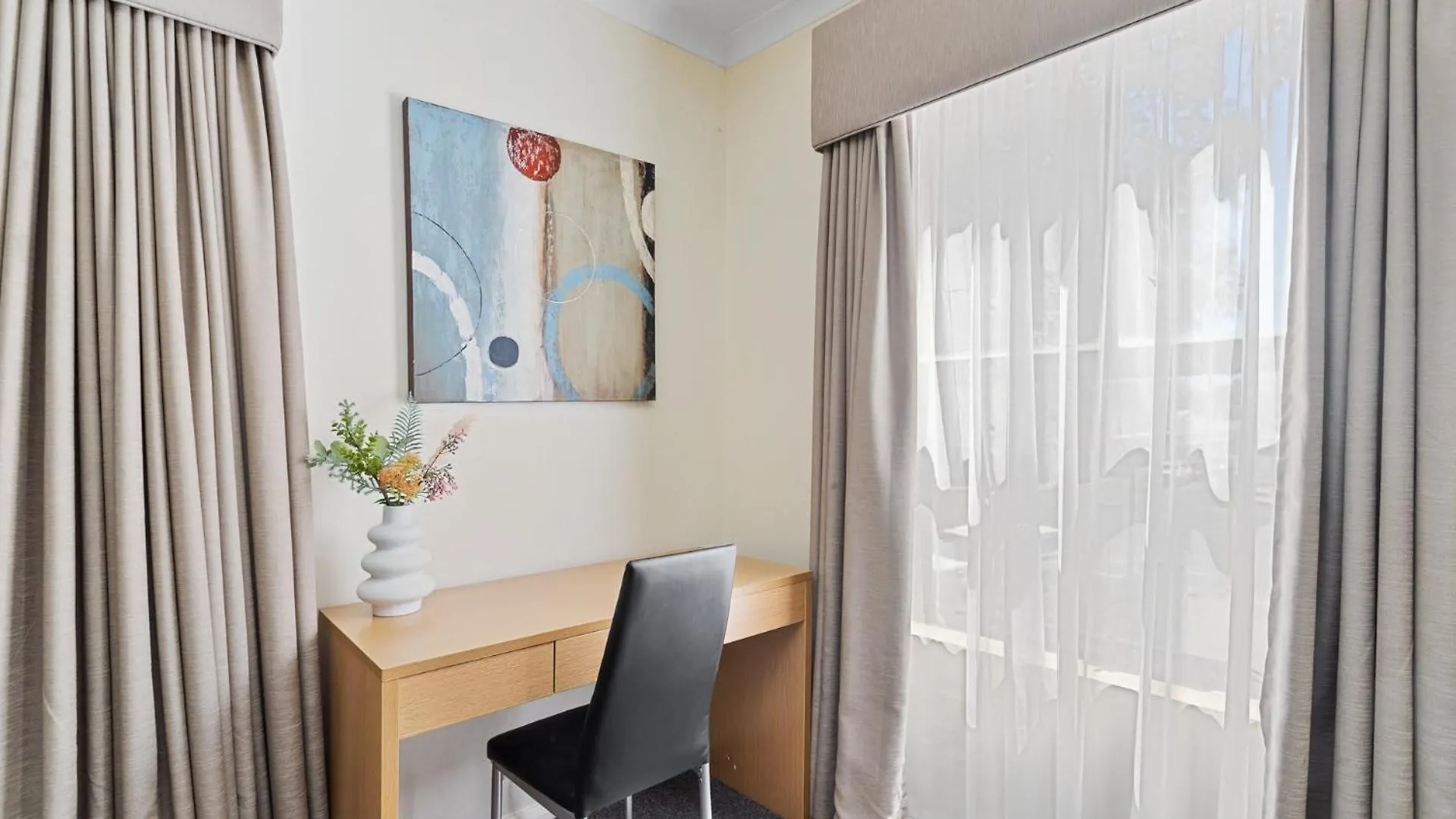 Northbridge Prime Location*2Br Apartment Perth